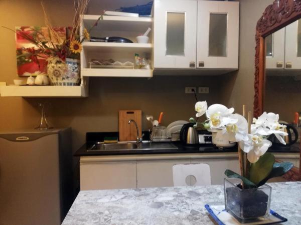 Your City•Home Apartment Paranaque City 外观 照片